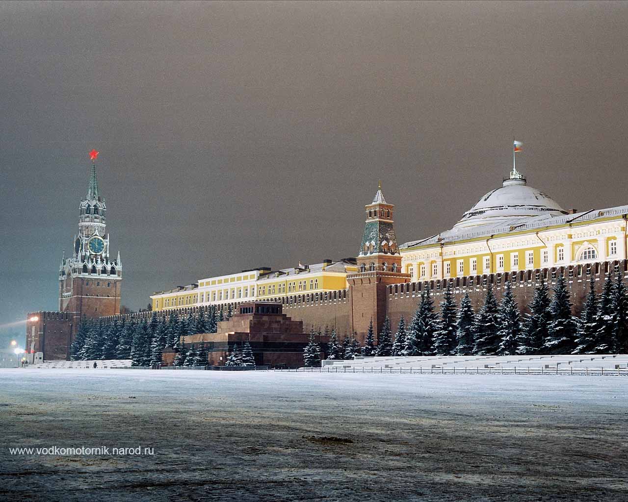 Кремль зимой. Московский Кремль. Кремль ночью зимой. Московский Кремль зимой.